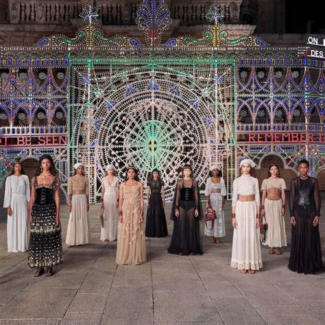 lecce piazza duomo dior|Christian Dior Celebrates Lecce, Italy with Cruise 2021 Collection.